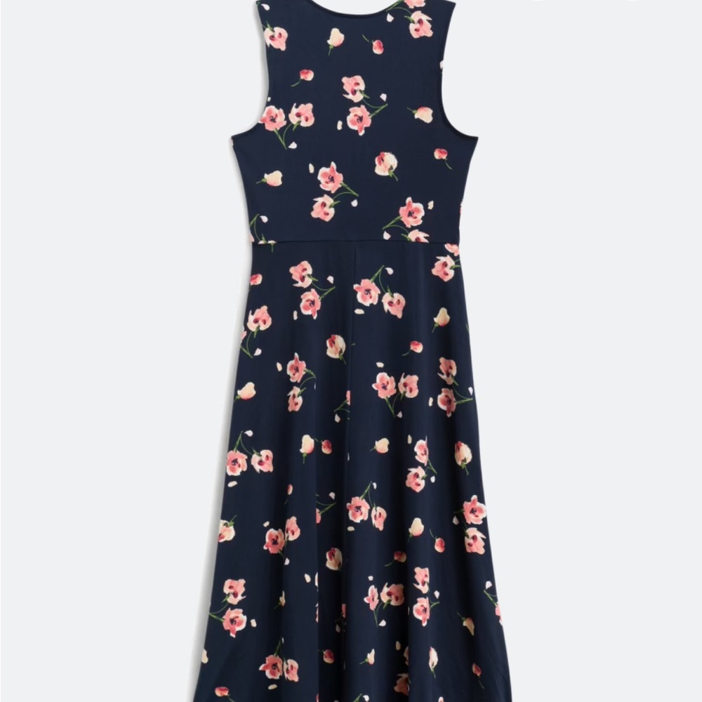 Chic Navy Floral Midi Dress - Picture 2 of 9